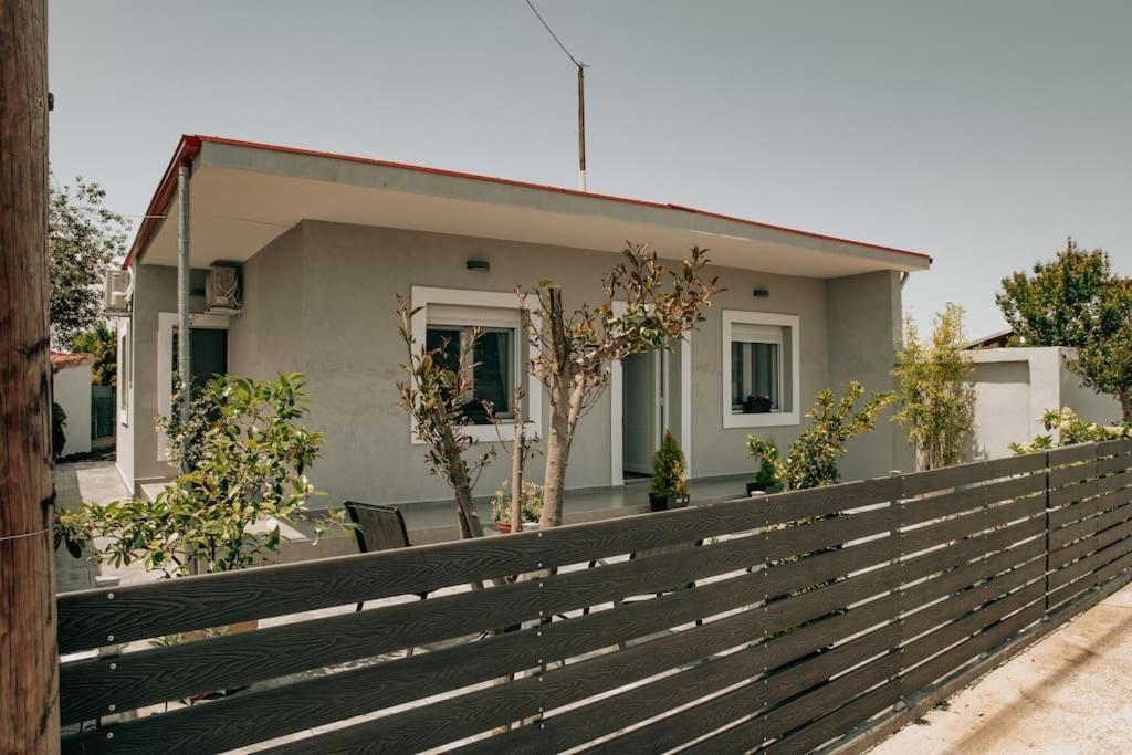 Sophia'S Coastal Retreat Villa Korinós Dış mekan fotoğraf